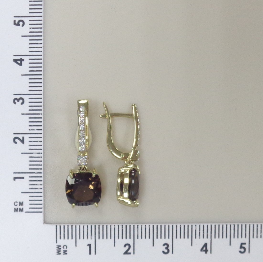 10512-000762 Серьги (Au 585)